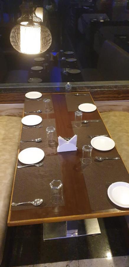 Hotel Fortune M R Grands Suluru ภายนอก รูปภาพ